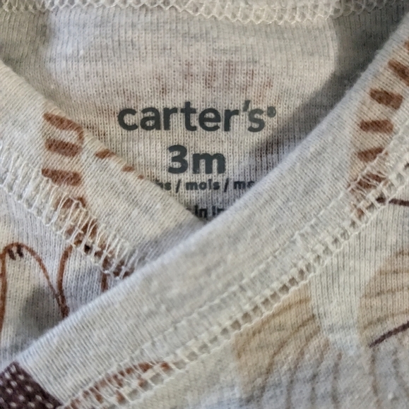 🍁2/$7🍁CARTERS NWOT Grey and Brown Animal Print Long Sleeve Onesie - Picture 2 of 2